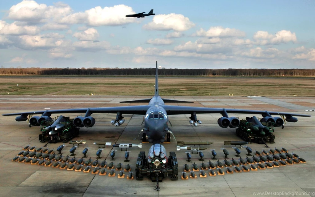 Pictures > Ac 130 Wallpapers