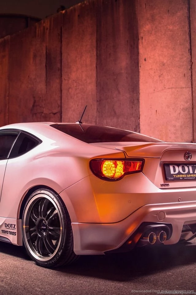 Download Dotz Shift Toyota GT86 Sideview Wallpapers For iPhone 4