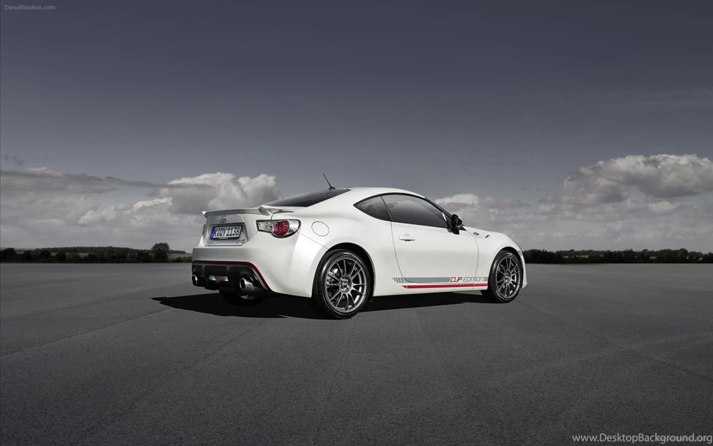 Toyota GT86 Cup Edition 2013 Widescreen Exotic Car Image