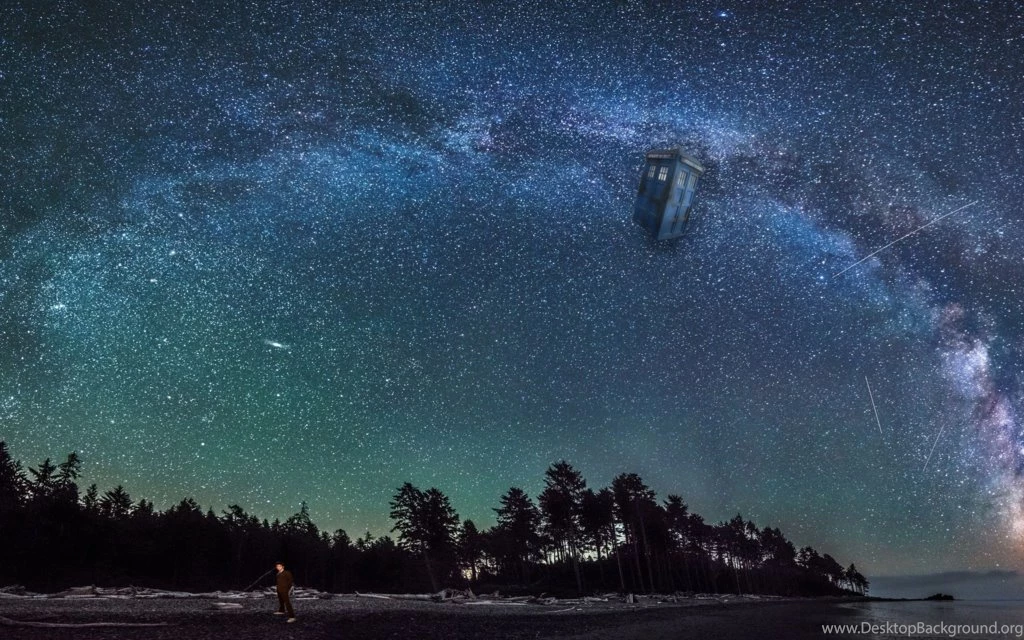 Walking Alone (TARDIS Desktop Background) By AntlerQueen On DeviantArt