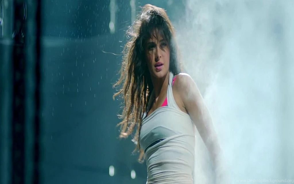 Dhoom 3 Katrina Kaif Wallpapers