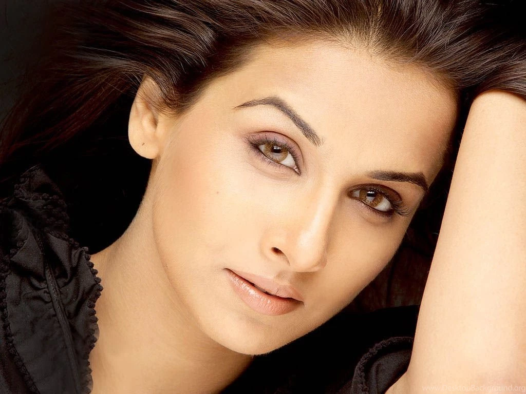 Desktop Wallpapers: Vidya Balan