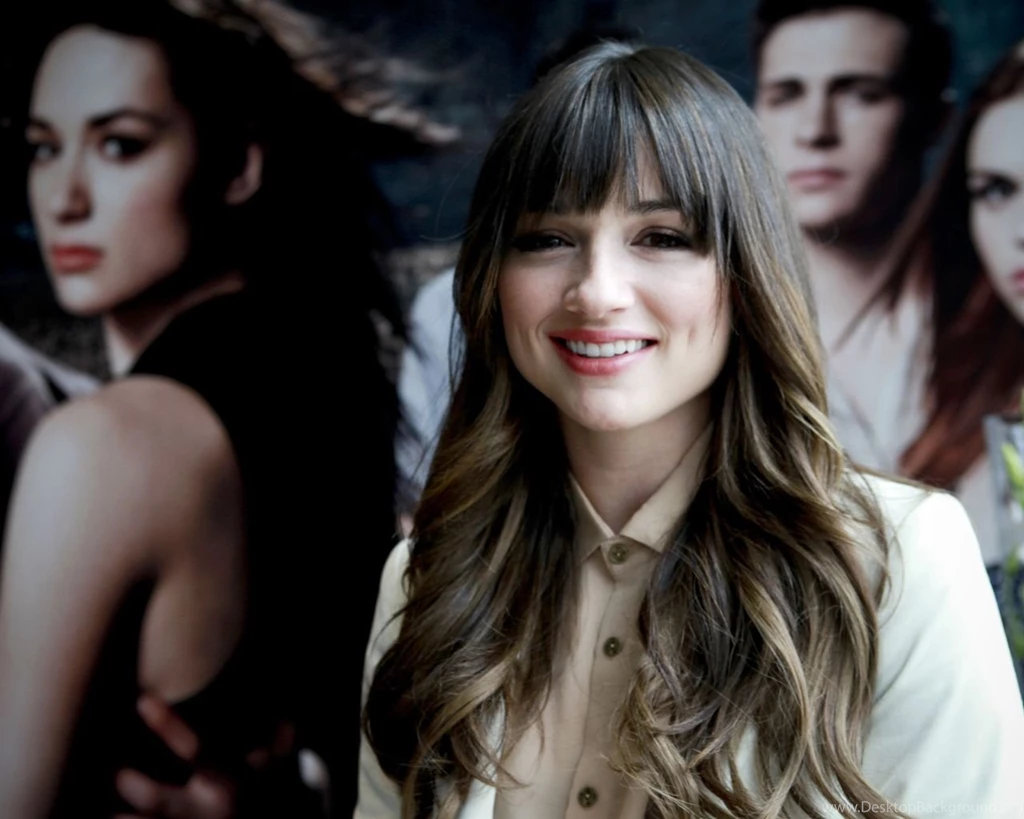 Crystal   Crystal Reed Wallpapers (30616424)   Fanpop