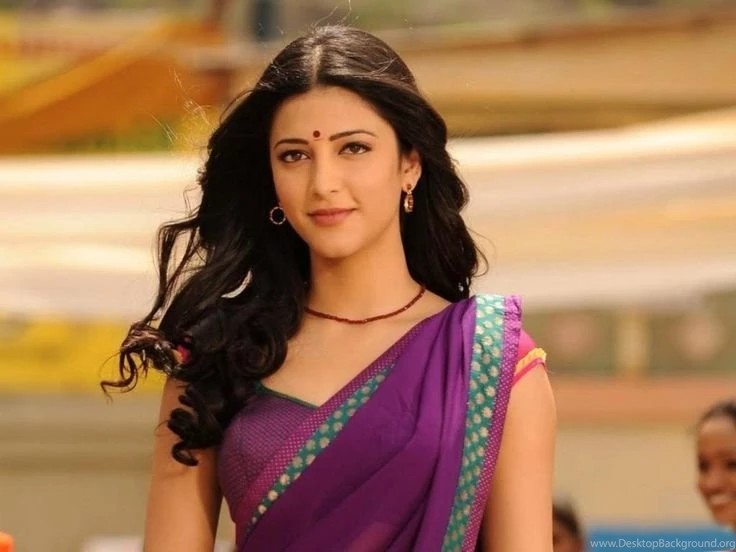 Bollywood Hot & Cute Actress Shruti Hassan Wallpapers & Pics By ...