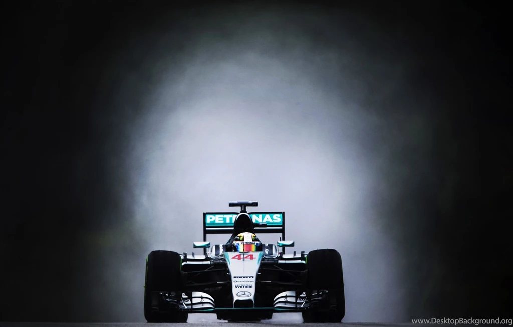 Lewis Hamilton Malaysia 2015 Wall Murals