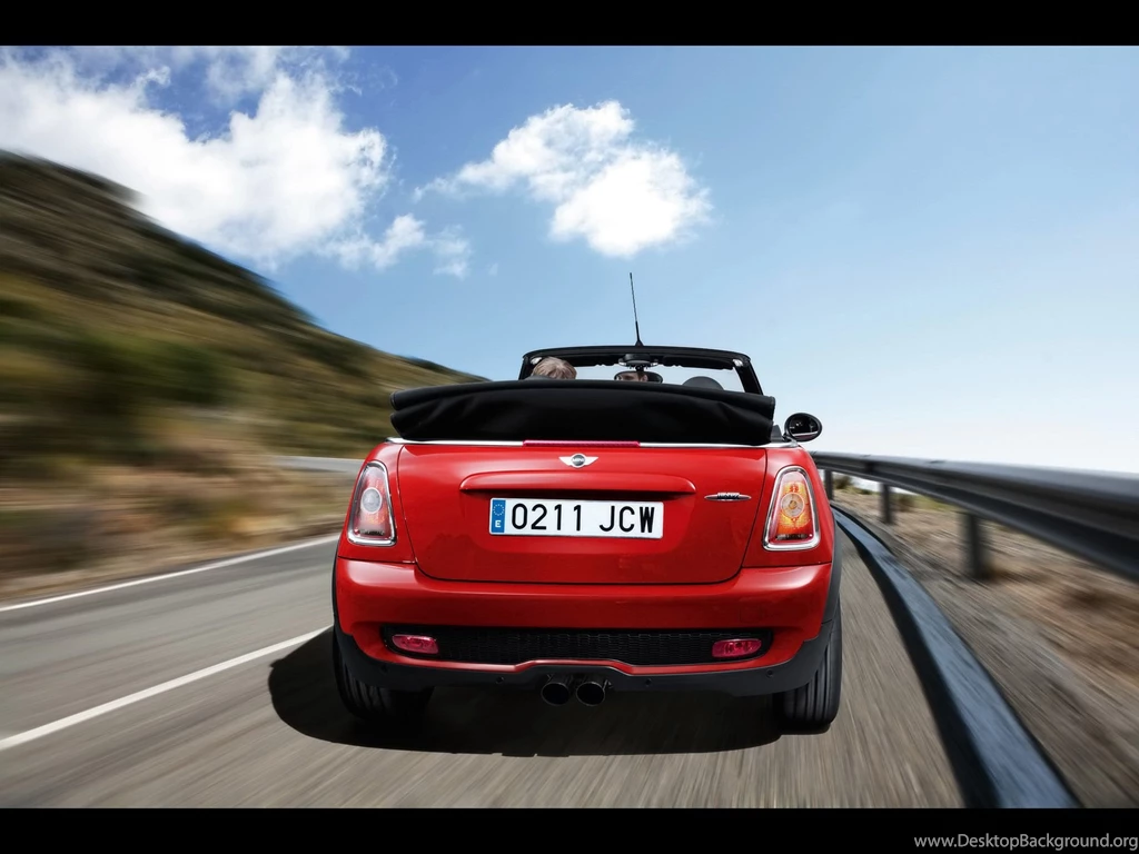 Mini Cooper Desktop Wallpapers