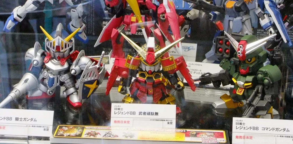 SD Gundam BB Senshi Legend BB On Display @ Akihabara, Wallpapers ...