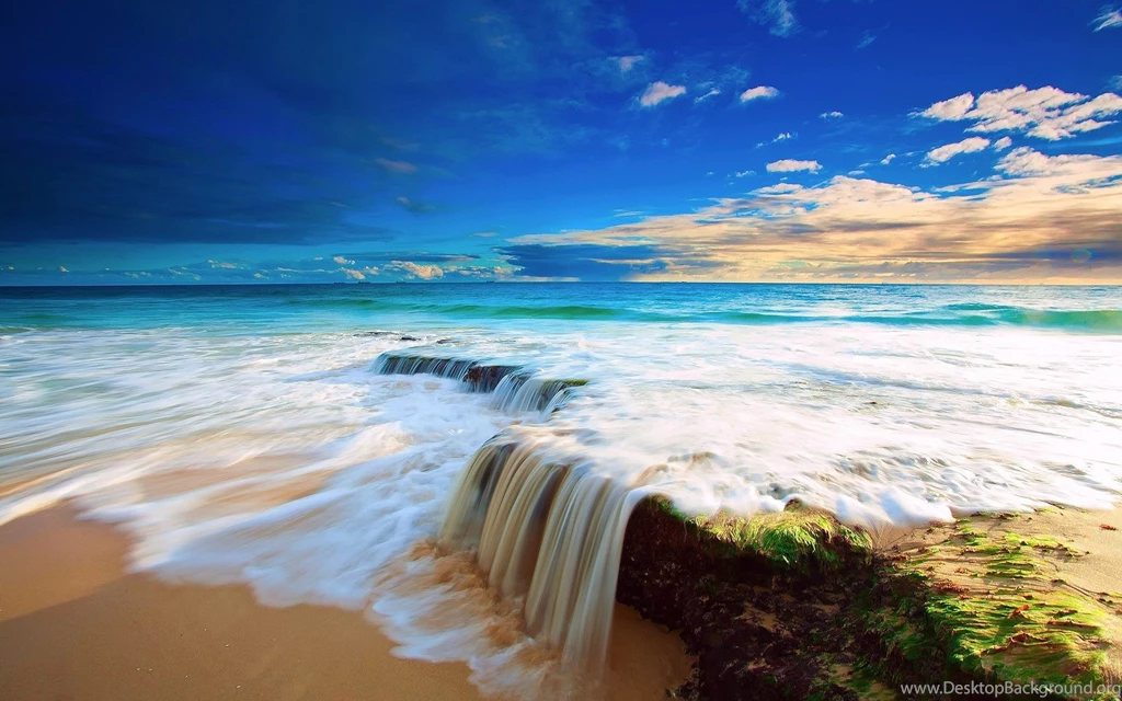 Summer Day At The Beach. Download Ample Natural Scenery Wallpapers ...