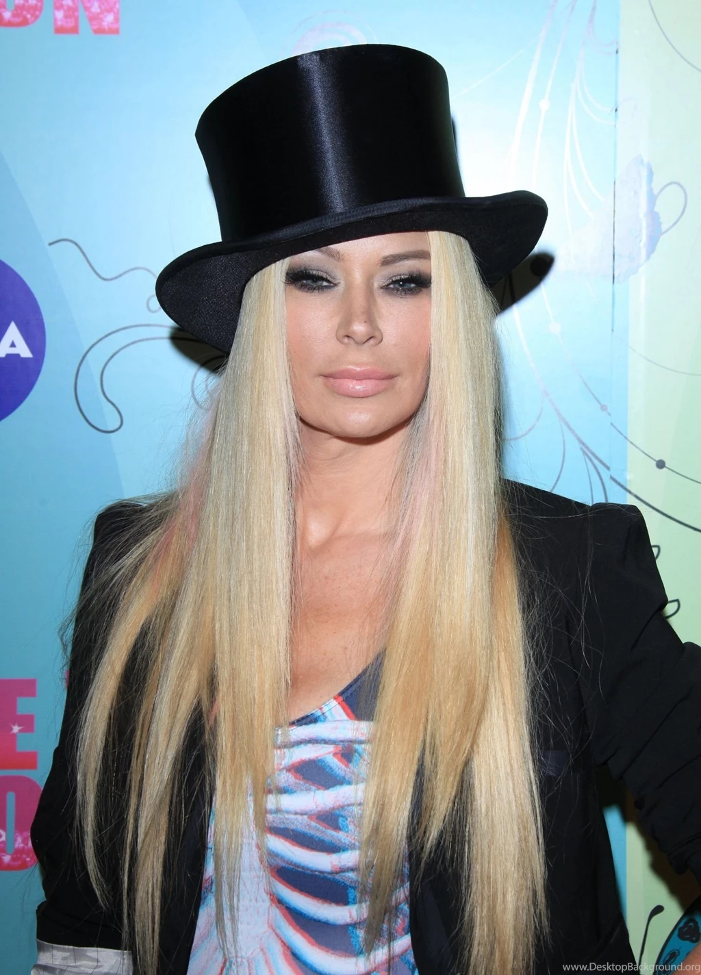 Jenna jameson perez hilton birthday 9657d2fa27bc246fe2f394d737a05e74 large 213358.jpg