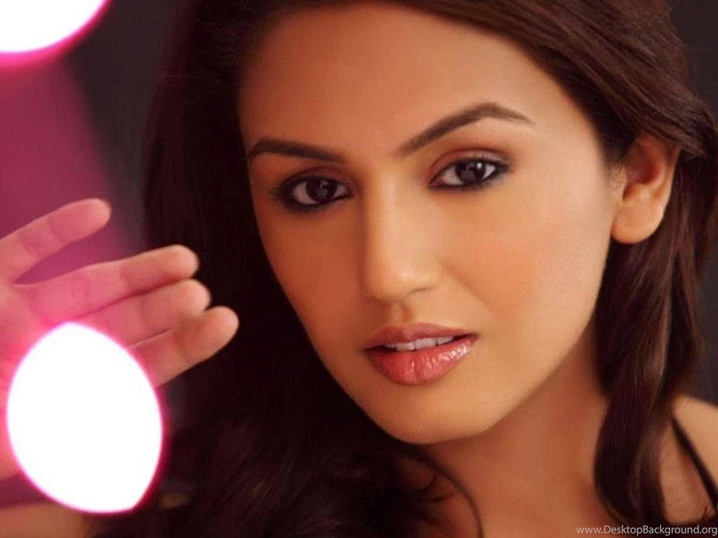 Huma Qureshi HD Wallpapers 807