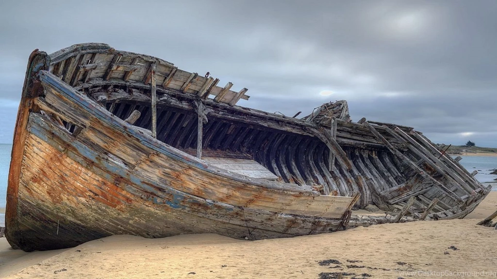 1366x768 Abandoned Shipwreck Wallpapers
