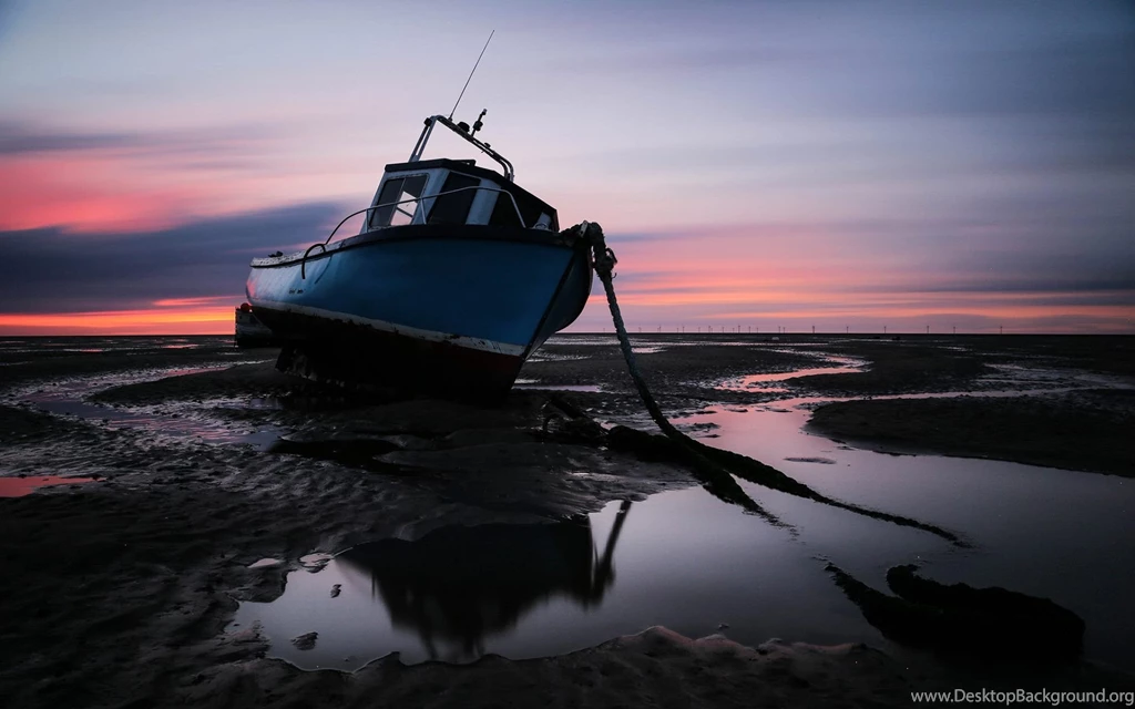Abandon Ship Wallpapers HD Download Of Shipwreck