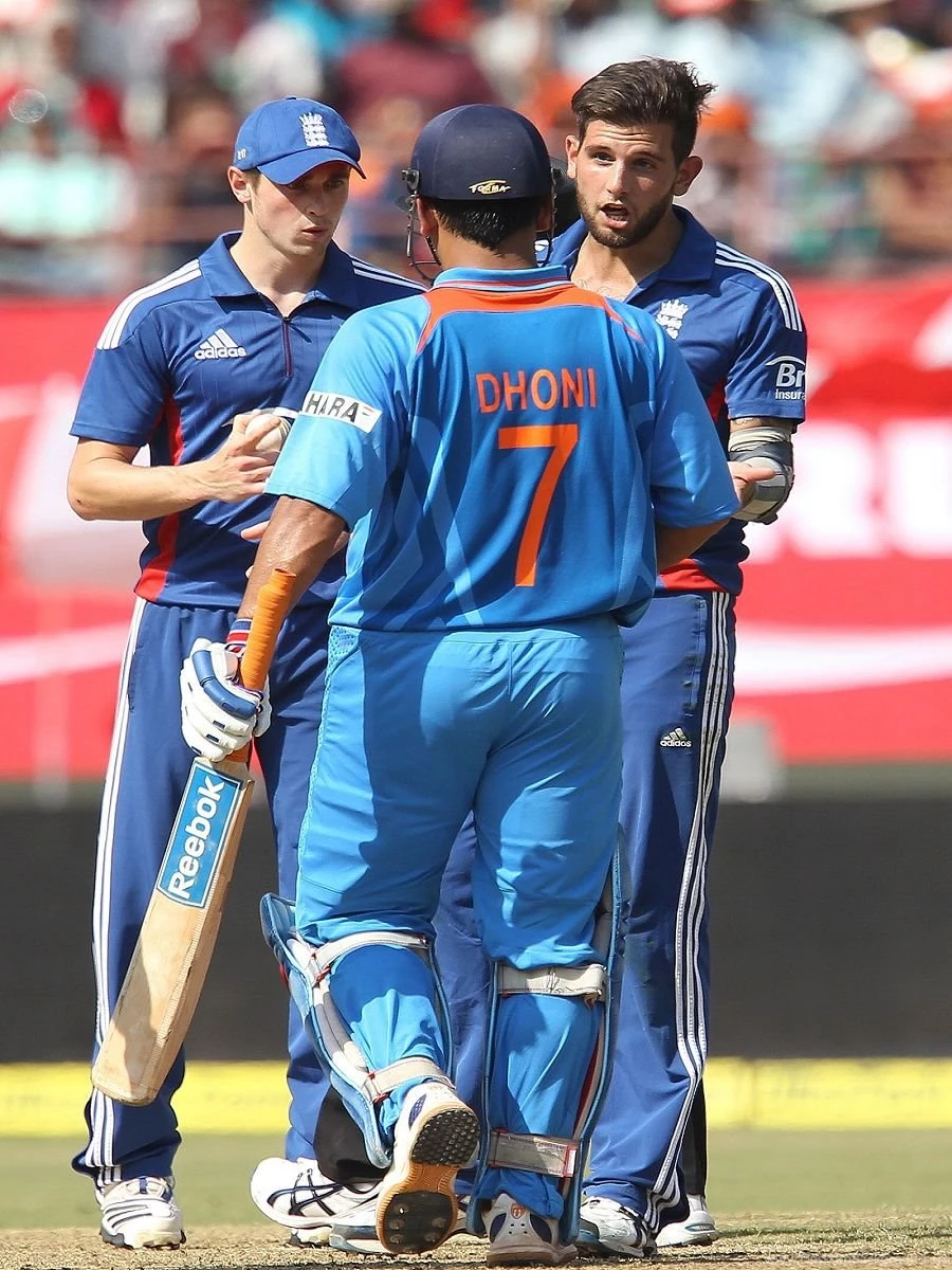 Ms Dhoni Images,Pictures,Wallpapers