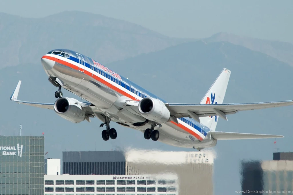 Boeing_737 800_american_airlines.jpg
