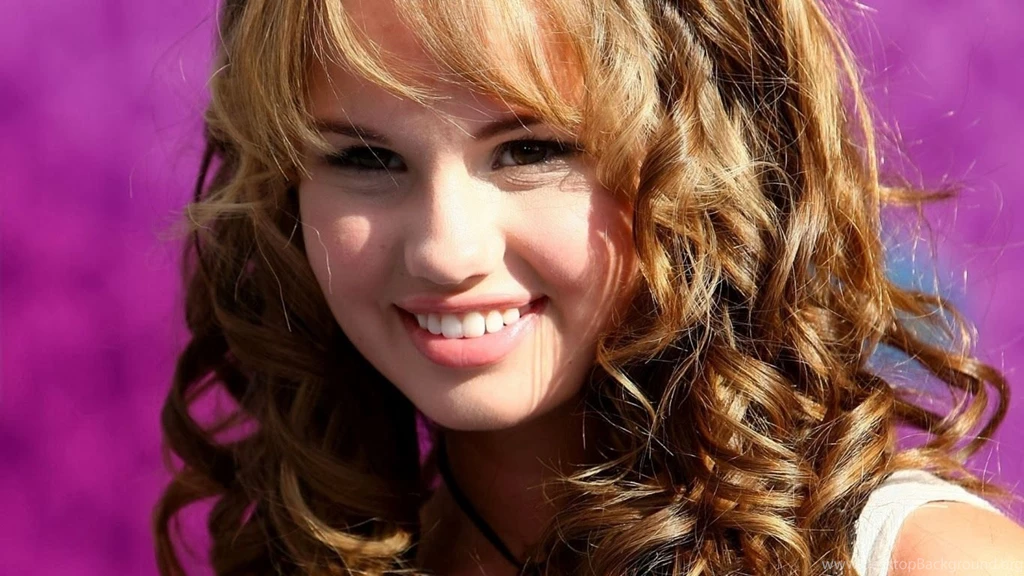 Cute Girls Widescreen Wallpapers