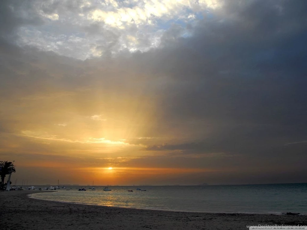 Waking Up In The South East Of Spain HD Desktop Wallpapers : High ...