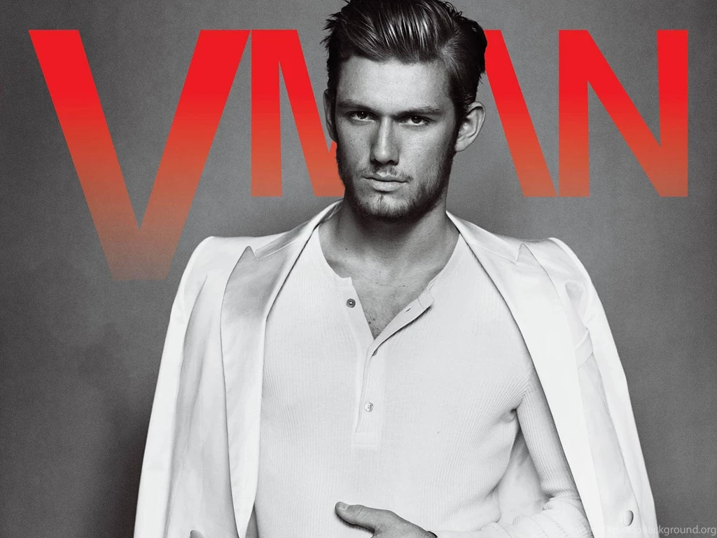 2 male_celebrities_alex_pettyfer 9.jpg