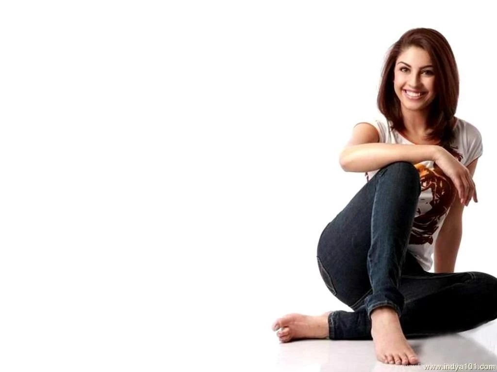 Richa Gangopadhyay Wallpapers (1024x768) : Indya101.com