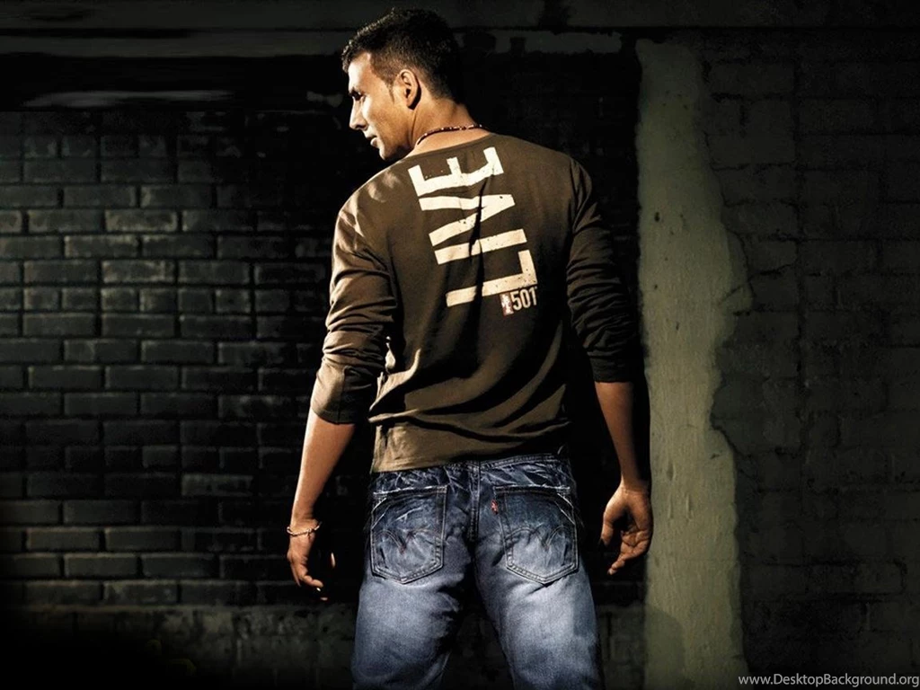 1360988332_akshay_kumar_hd_free_wallpaper.jpg