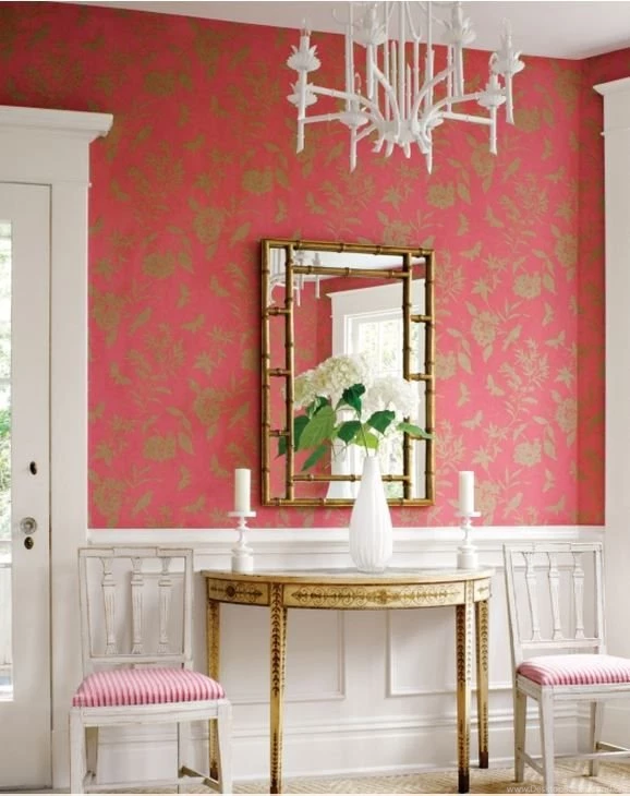Wallpapers In The Entry Foyer: Yay Or Nay?