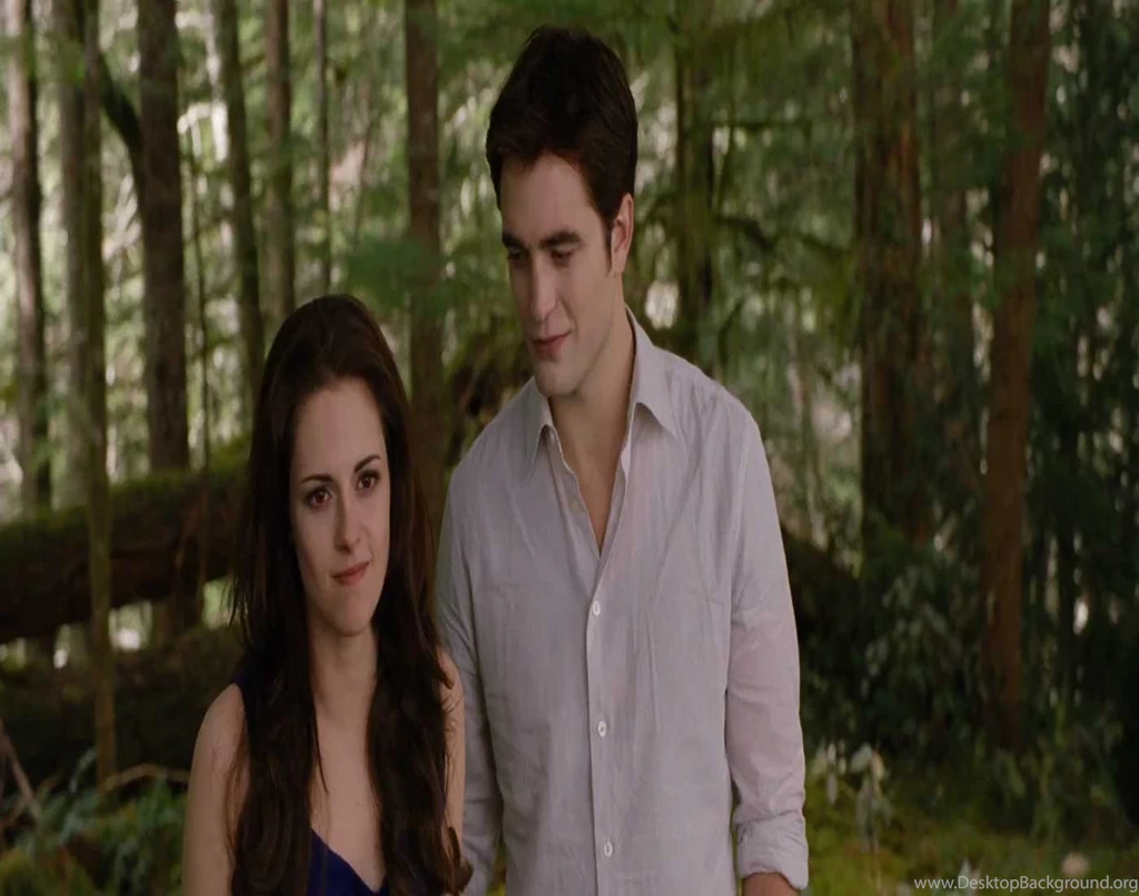 The Twilight Saga Breaking Dawn – Part 2 Movie Wallpapers