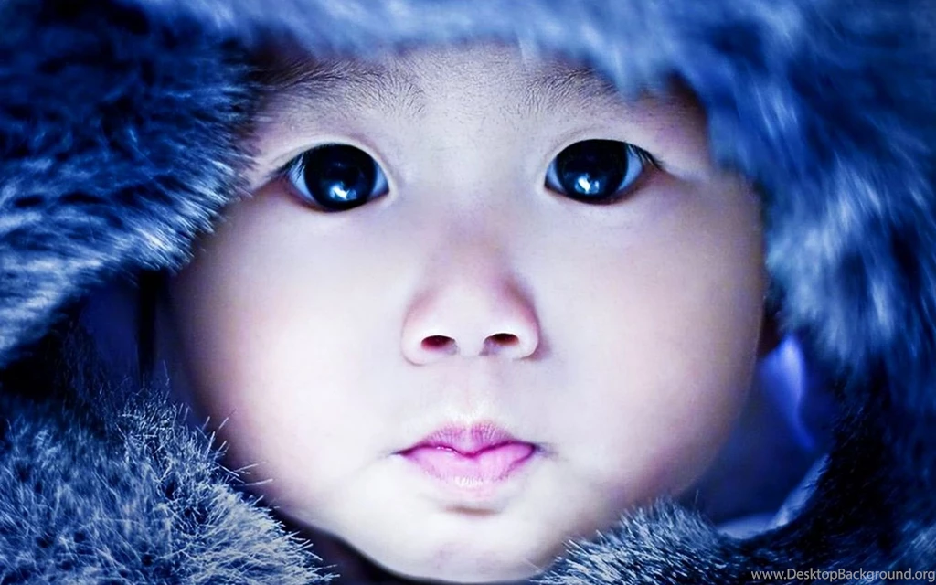 Download Baby Eyes Wallpapers