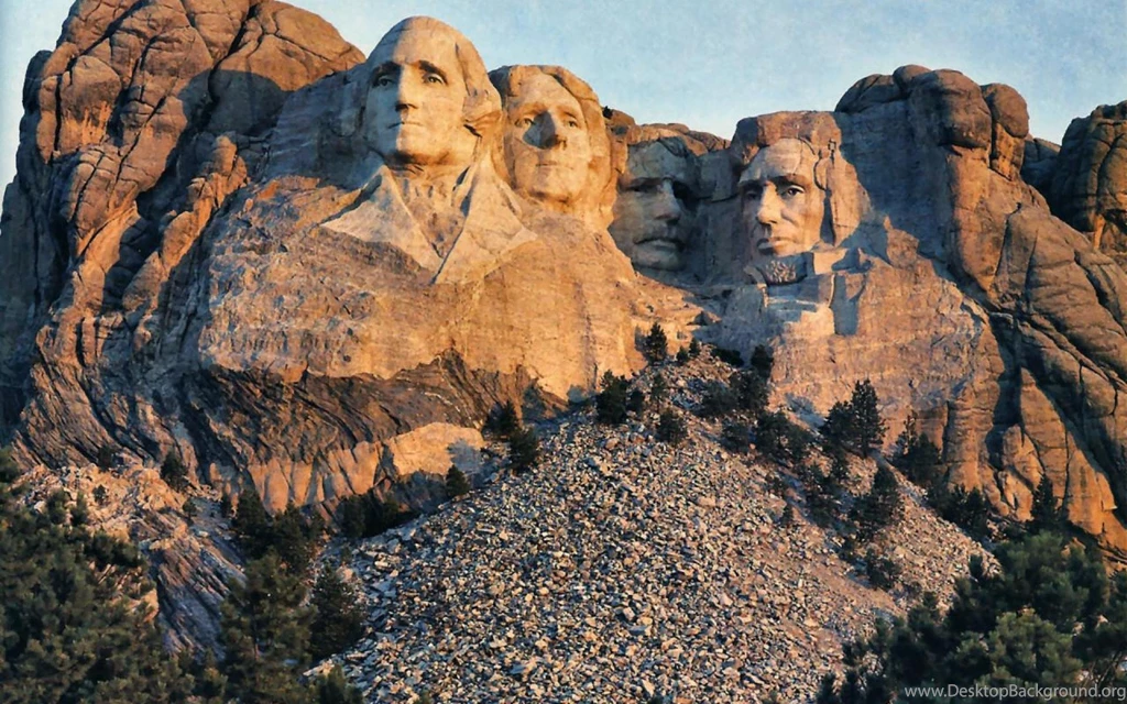 MOUNT RUSHMORE NATIONAL PARK WALLPAPER   (