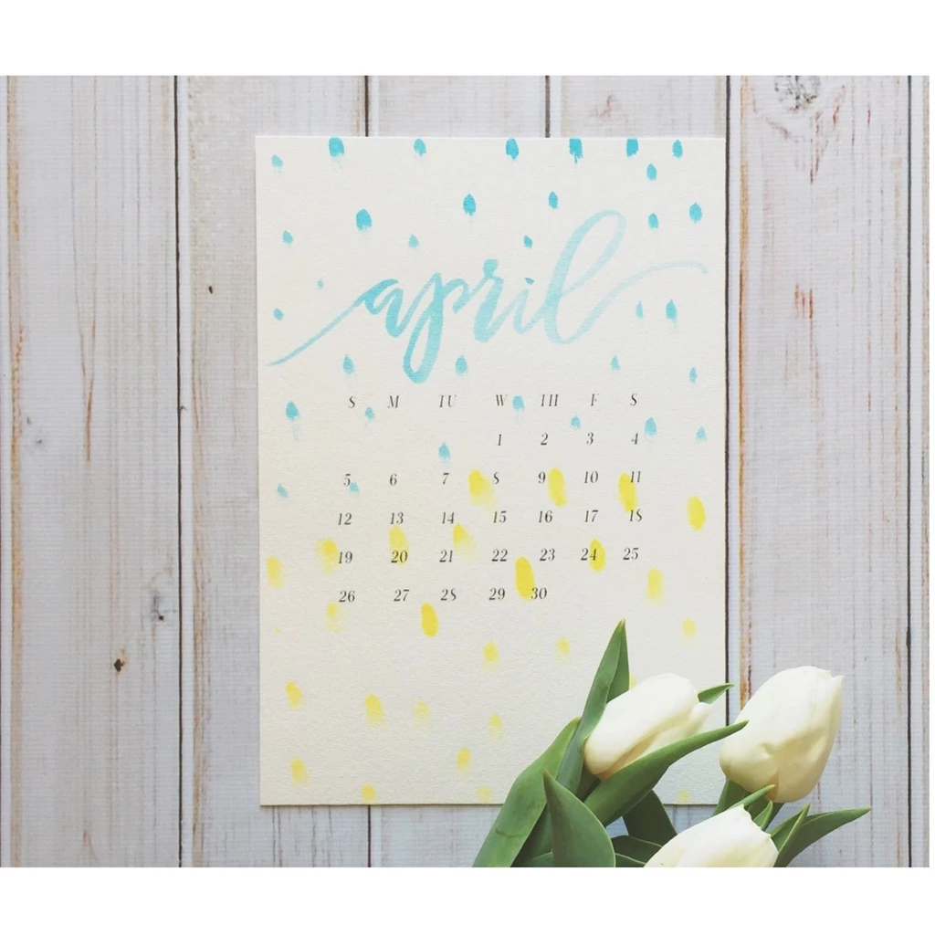 She Makes Stuff...: April 2015 Desktop Calendar Wallpapers