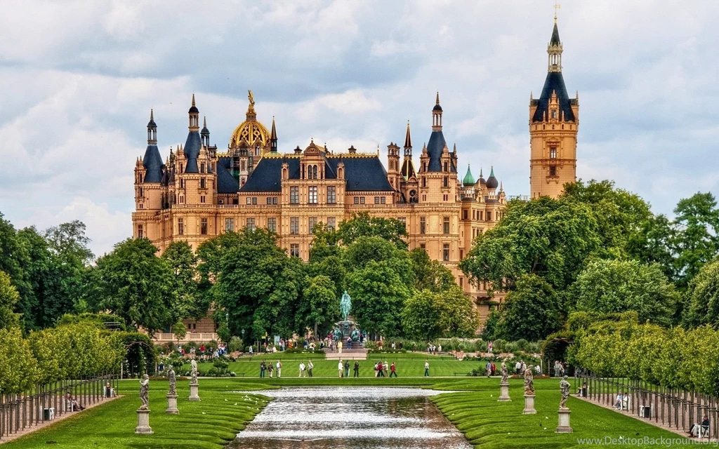 Schwerin Castle Germany Wallpapers HD Desktop Picture • IPhones ...