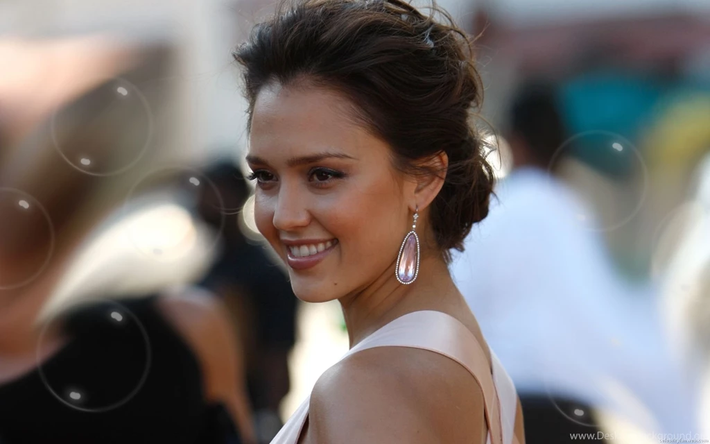 Jessica Alba Photo Hd Wallpapers Widescreen Wallpapers Hollywood ...