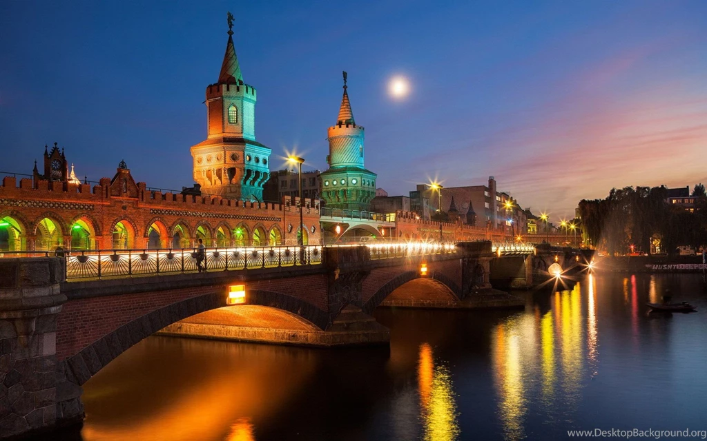 Greenish Road Scenery HD