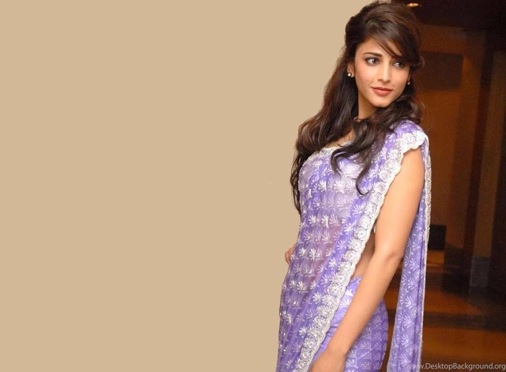 Bollywood Actress Shruti Haasan Saree Hd Wallpapers