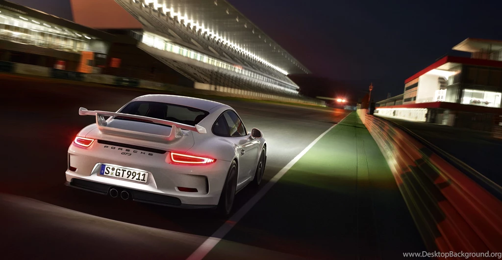 2013 Porsche 911 GT3 Overview