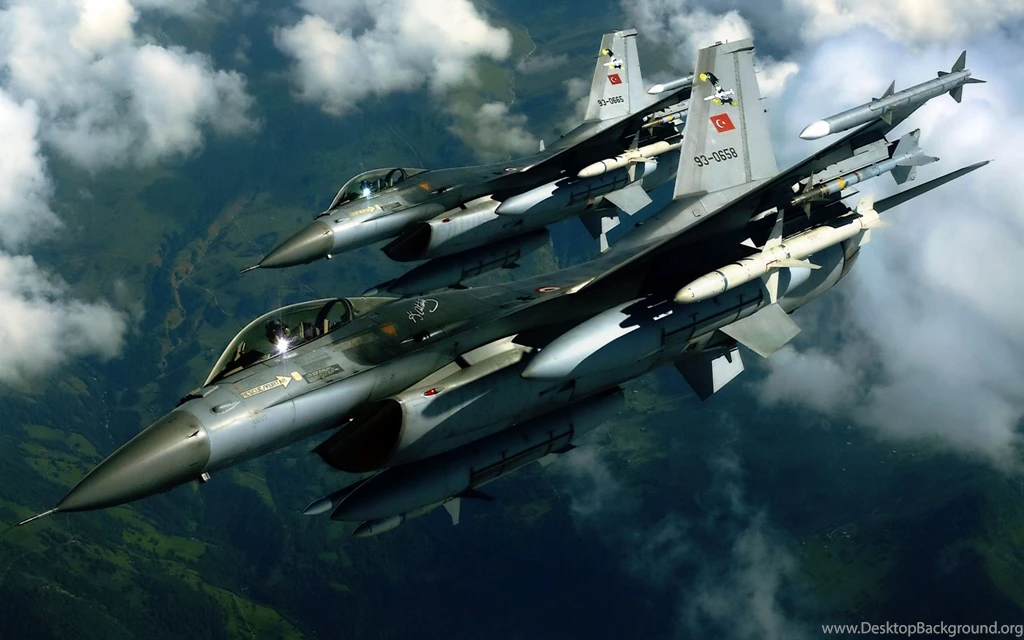 Download Jet Fighter Wallpapers