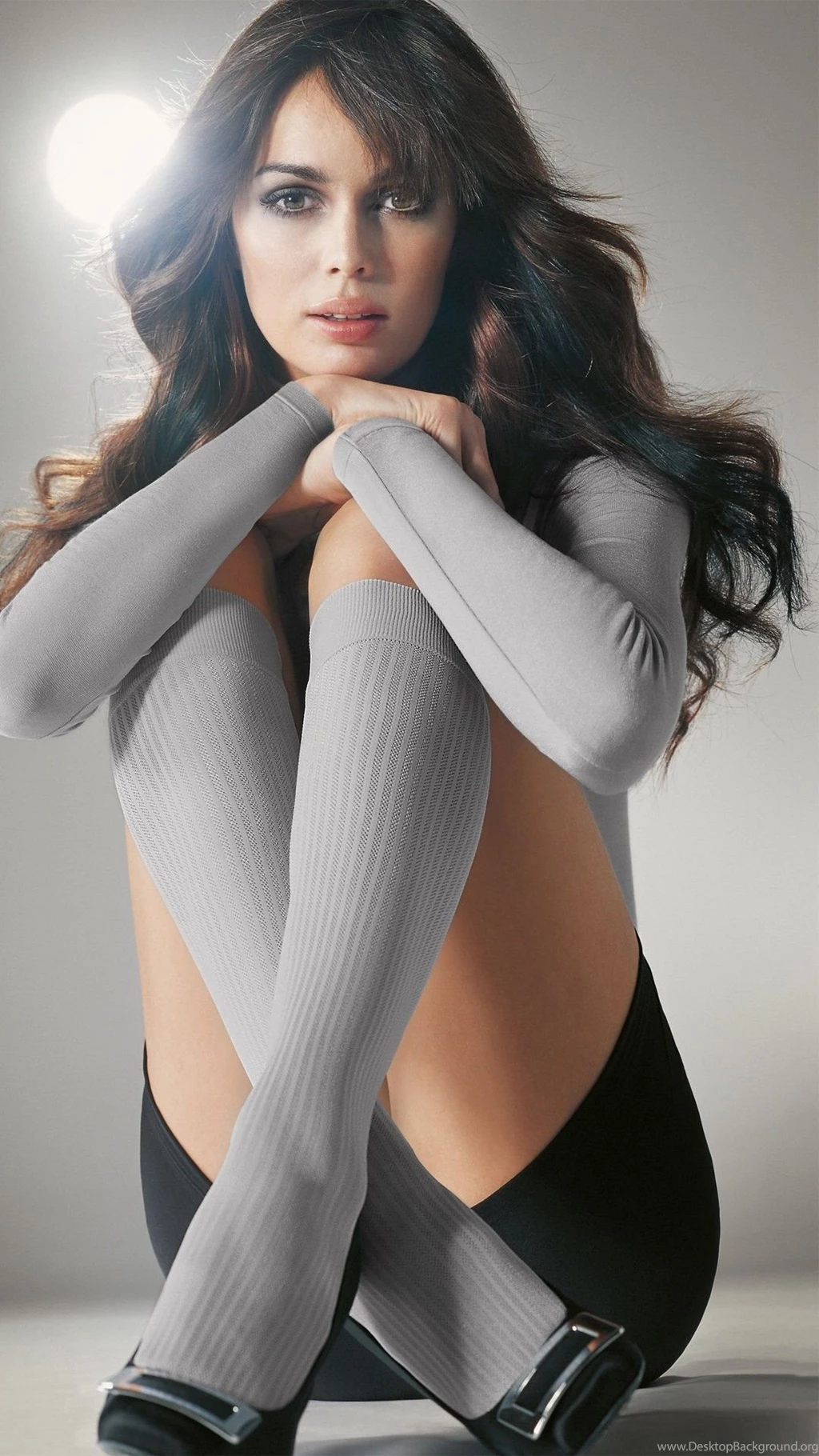 Mia Rosing Mobile Wallpapers 4865