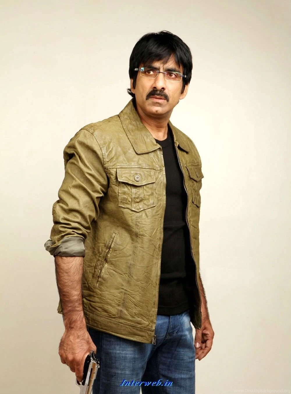 58588d1306555138 ravi teja wallpaper 2.jpg