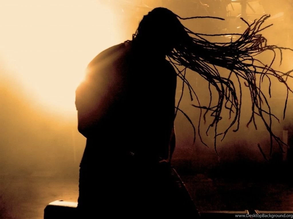 Текст песни "Beneath The Remains"   перевод   Sepultura