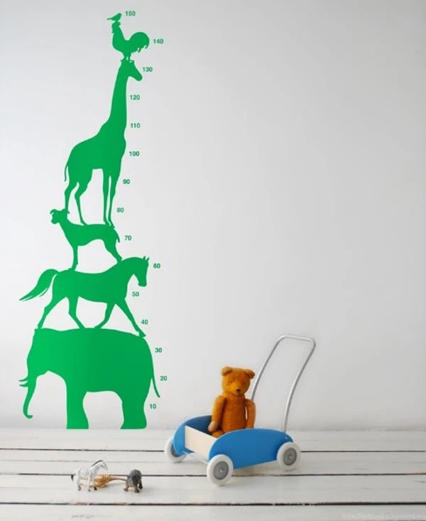 Cool and creative wallpaper for kids room decorations.jpg