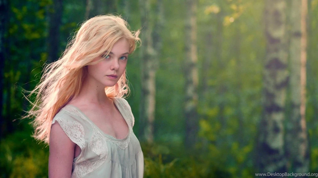 Elle Fanning Hollywood Actress Wallpapers High Resolution HD