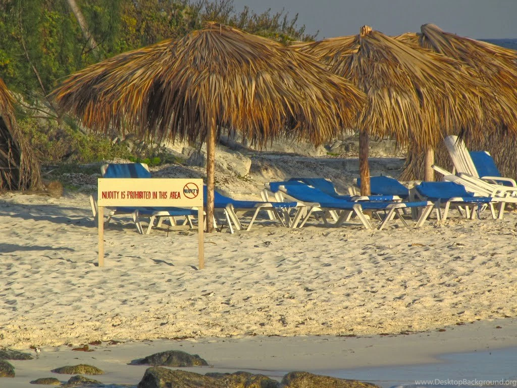 Panoramio   Photo Of Nude Beach Delimiter. (Cayo Largo, CUBA)