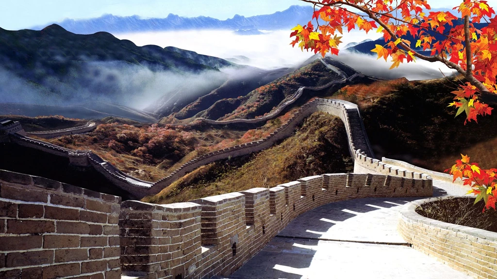 Great Wall Of China Under Fog Wallpapers Travel HD Wallpapers