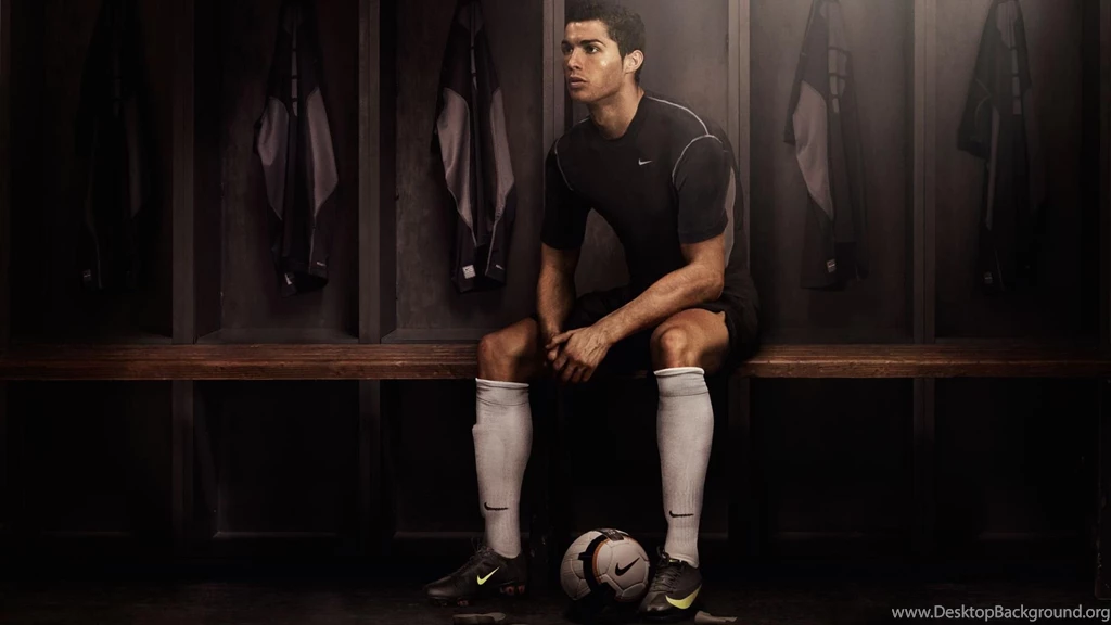 Cristiano Ronaldo HD Wallpapers • PoPoPics.com