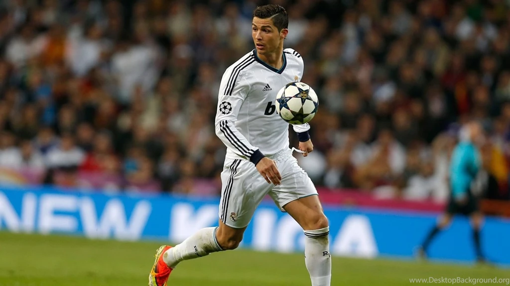 Cristiano Ronaldo Running Wallpapers   Cristiano Ronaldo Wallpapers