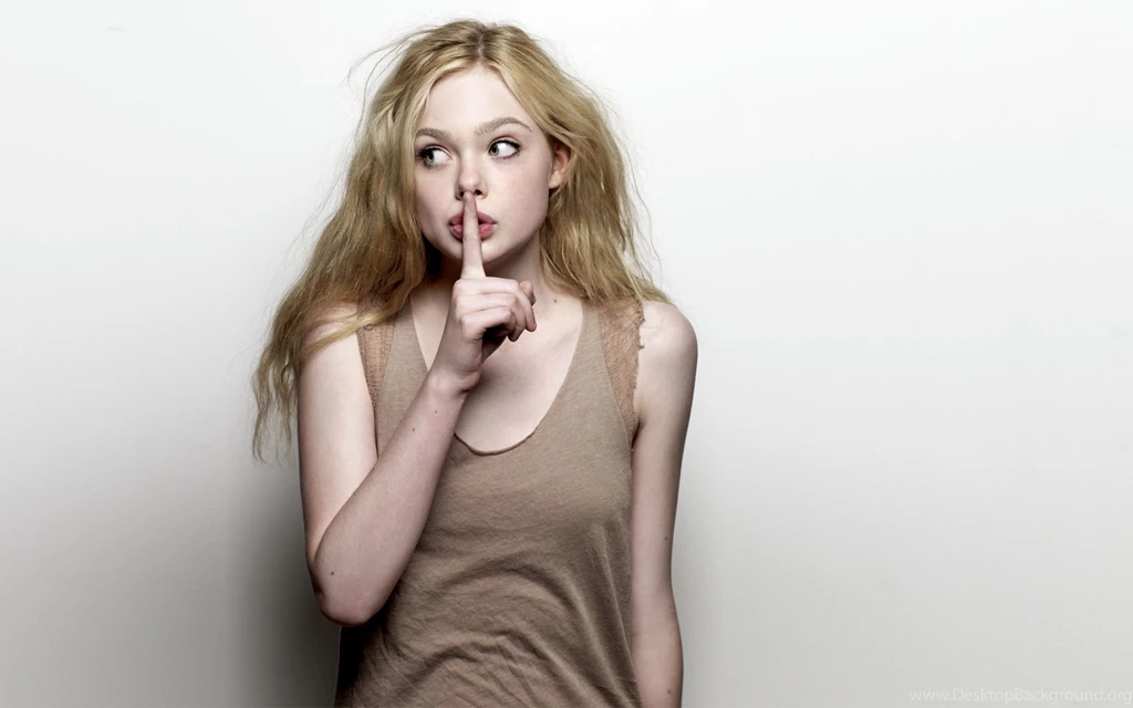 Elle Fanning New HD Wallpapers New HD Wallpapers