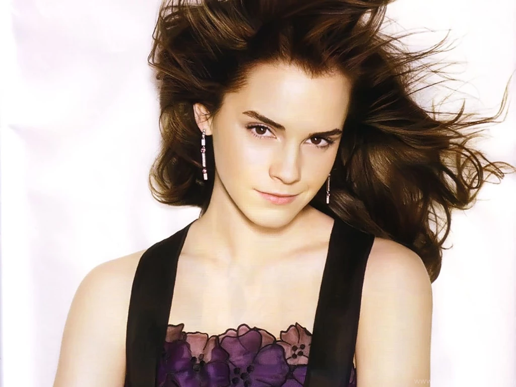 30 Hot Emma Watson Wallpapers HD   MixHD Wallpapers