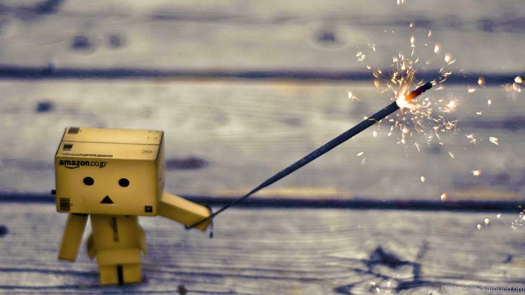 AMAZON BOT CELEBRATING WALLPAPER   (