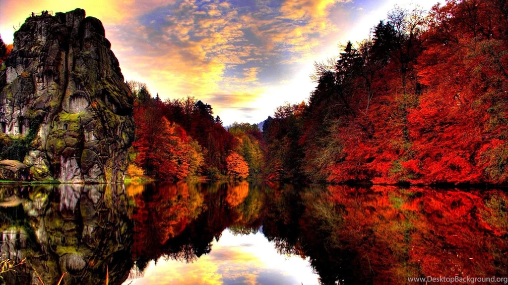 Colorful Autumn By The Mountain Lake Wallpapers And Images ...