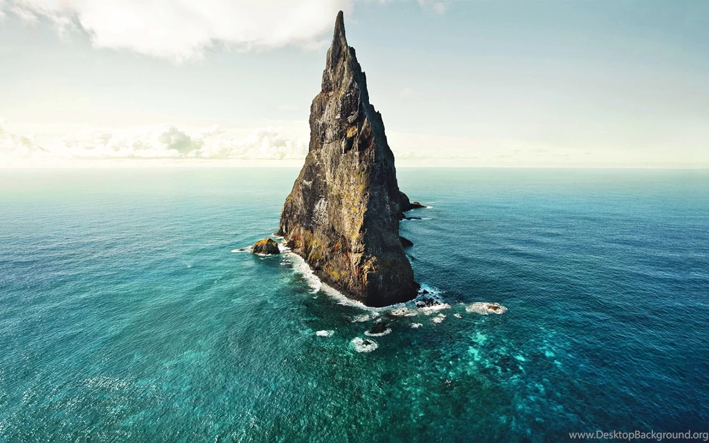 Balls Pyramid Wallpapers