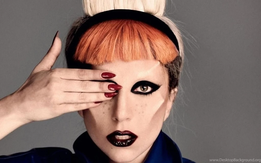 Redhead Gaga Wallpapers