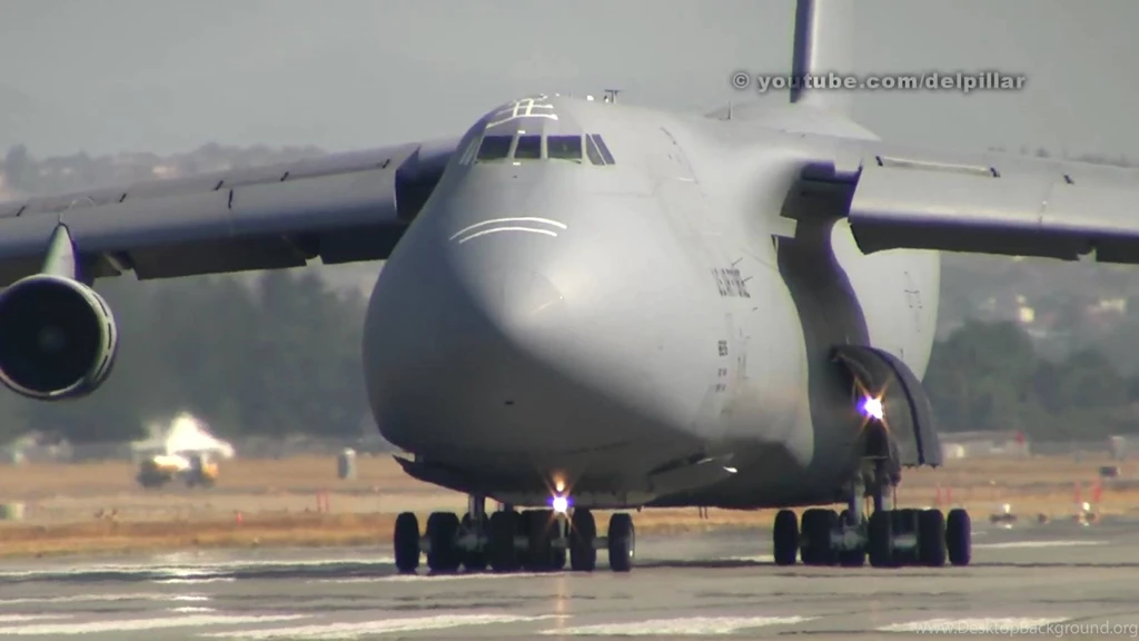USAF C 5 Galaxy Up Close Takeoff At Abbotsford YouTube